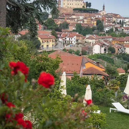Bed and breakfast Nonna Cicci Boutique - Cisterna dʼAsti