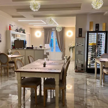 Oda ve Kahvaltı Nonna Cicci Boutique - 4*