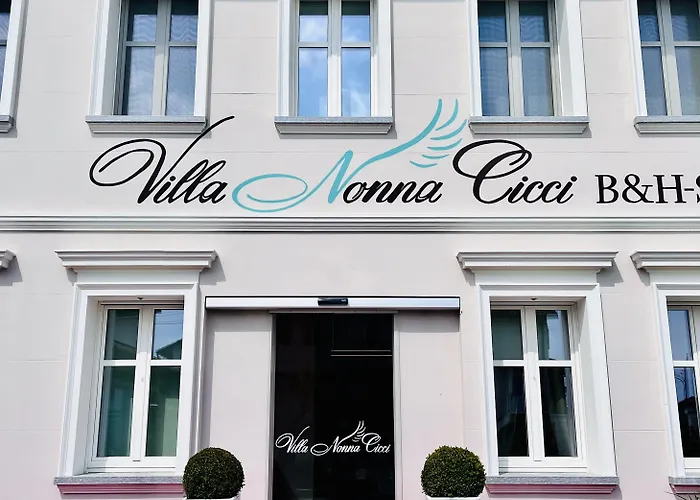 Nonna Cicci Boutique - 4* Cisterna dʼAsti